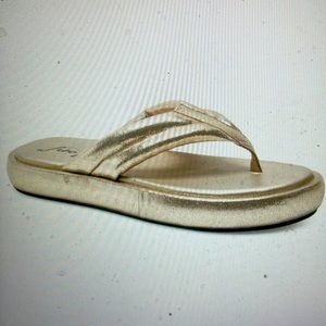 Free People Wonderland Flip Flop